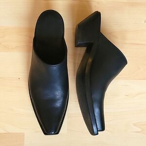 Cobra Rock Mules Black 9
